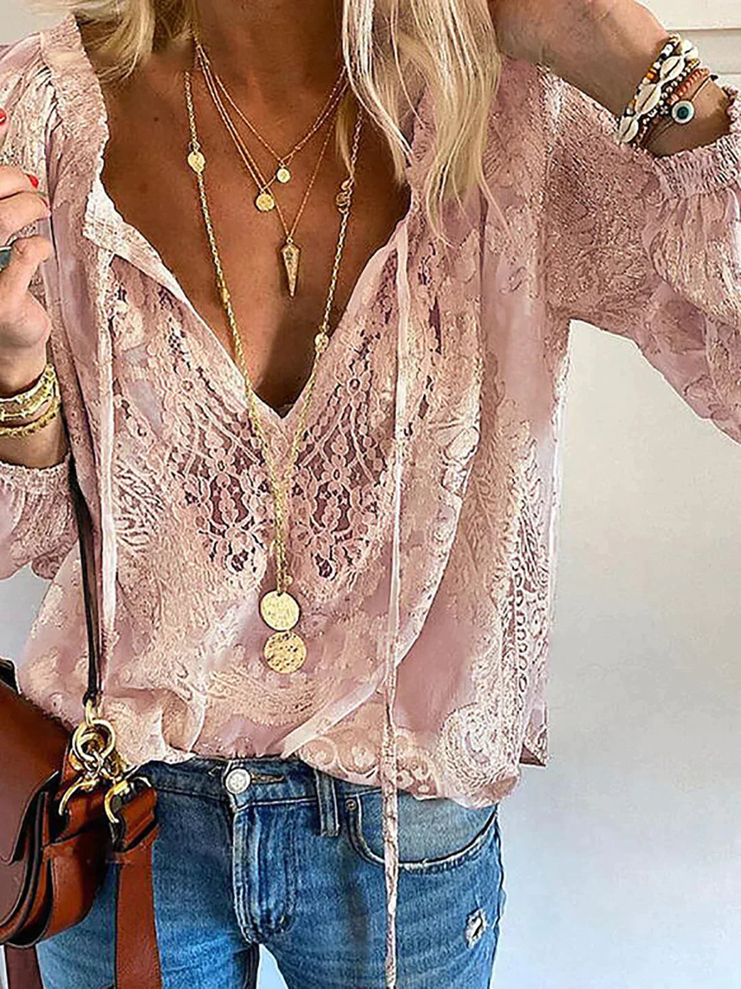 Blouse Femme En Dentelle Col V Bohème - Apolline