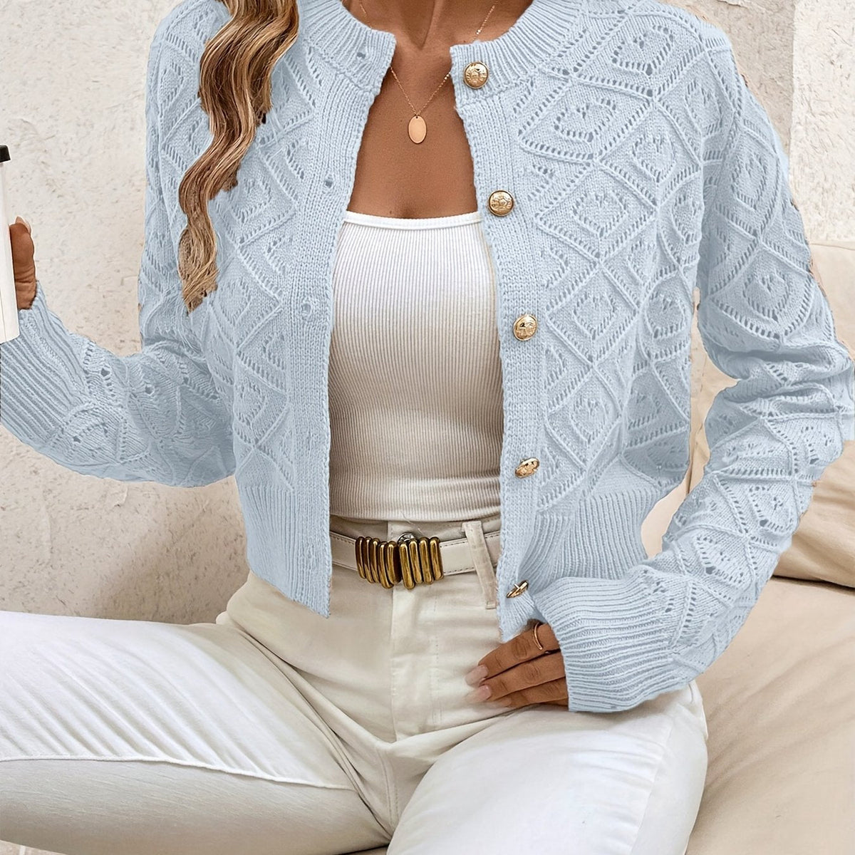 Camille - Cardigan Élégant Boutonné Ajouré