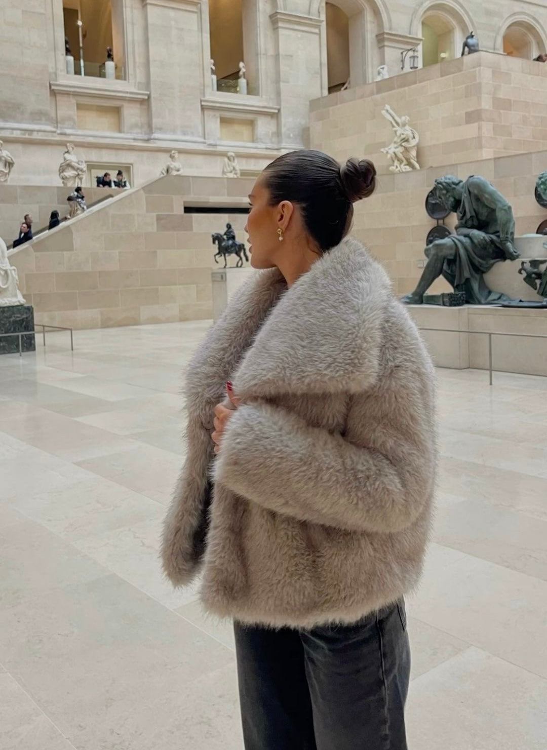 Véronique - Manteau Chic Fourrure Court