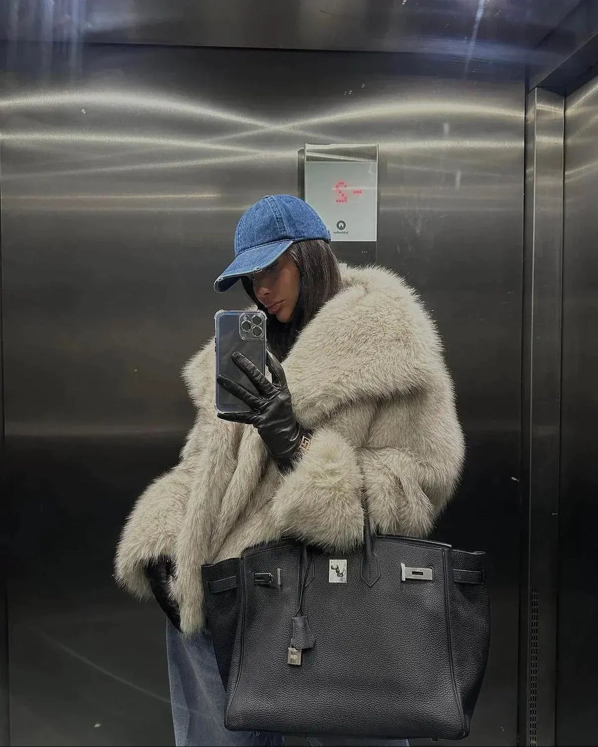 Véronique - Manteau Chic Fourrure Court
