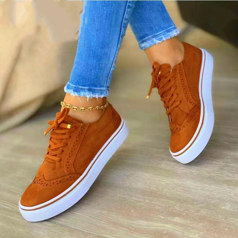 Monique - Baskets Chic Daim Plateforme