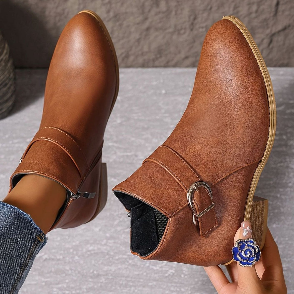 Hélène - Bottines Élégantes Boucle Talon Carré