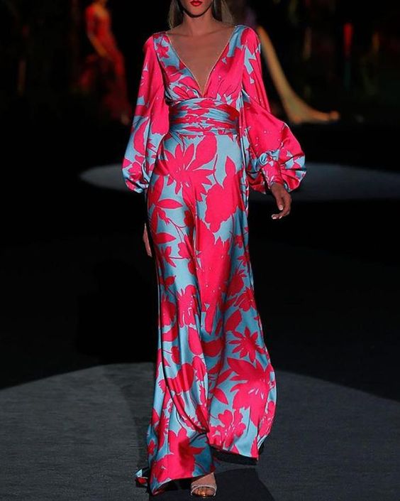 Anaïs - Robe Élégante Avec Col En V Et Coupe Fluide