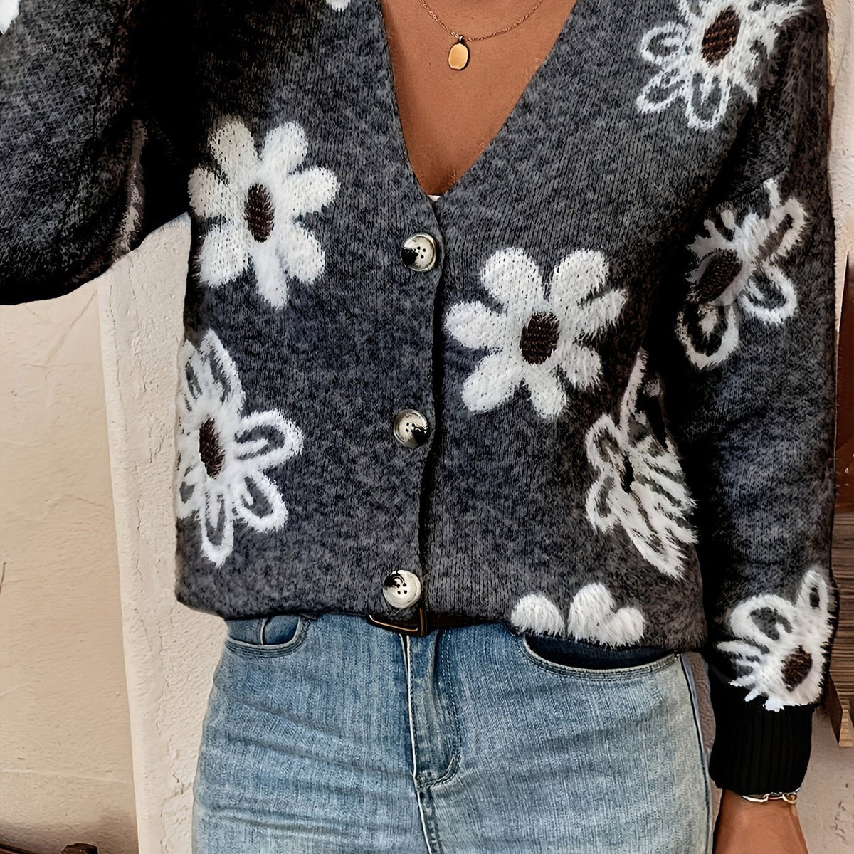 Sylvie - Gilet Féminin Fleuri Boutonné