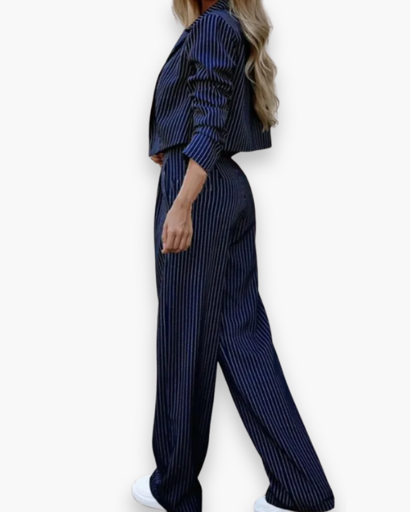 Costume pantalon stylé femme | Moderne et élégant 4