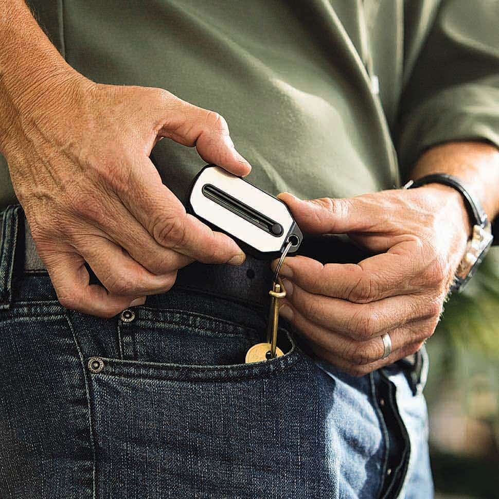 Tinyoptics - Les lunettes de lecture indestructibles que vous n'oublierez jamais