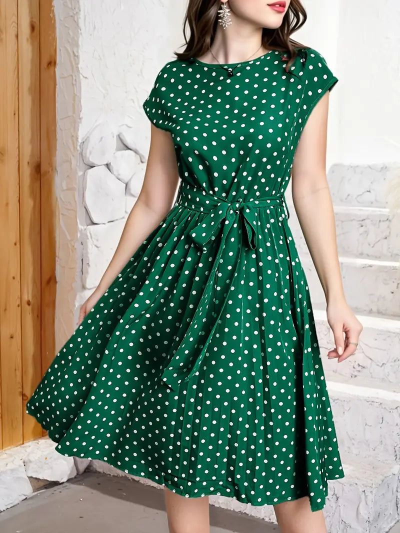 Gisèle - Robe Plissée Décontractée À Pois Pour Un Look Chic