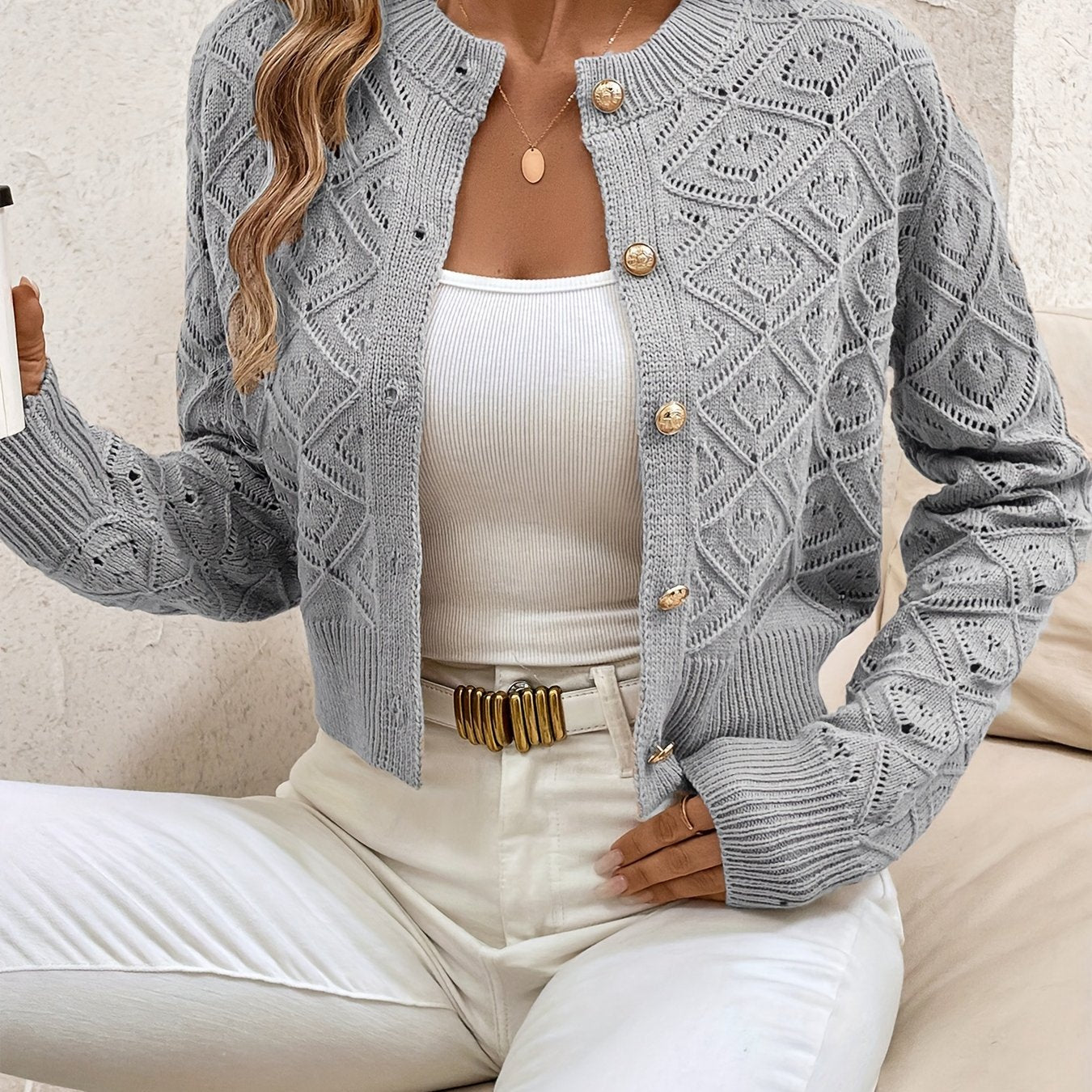 Camille - Cardigan Élégant Boutonné Ajouré