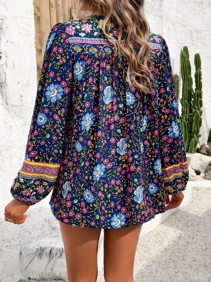 Victoire - Blouse Boutonnée Avec Col En V Pour Un Look Raffiné