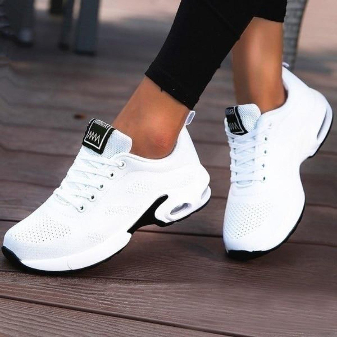 Solène - Sneakers Féminines Avec Coupe Confortable Et Stylée