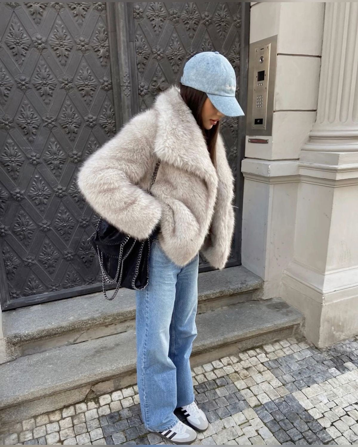 Véronique - Manteau Chic Fourrure Court