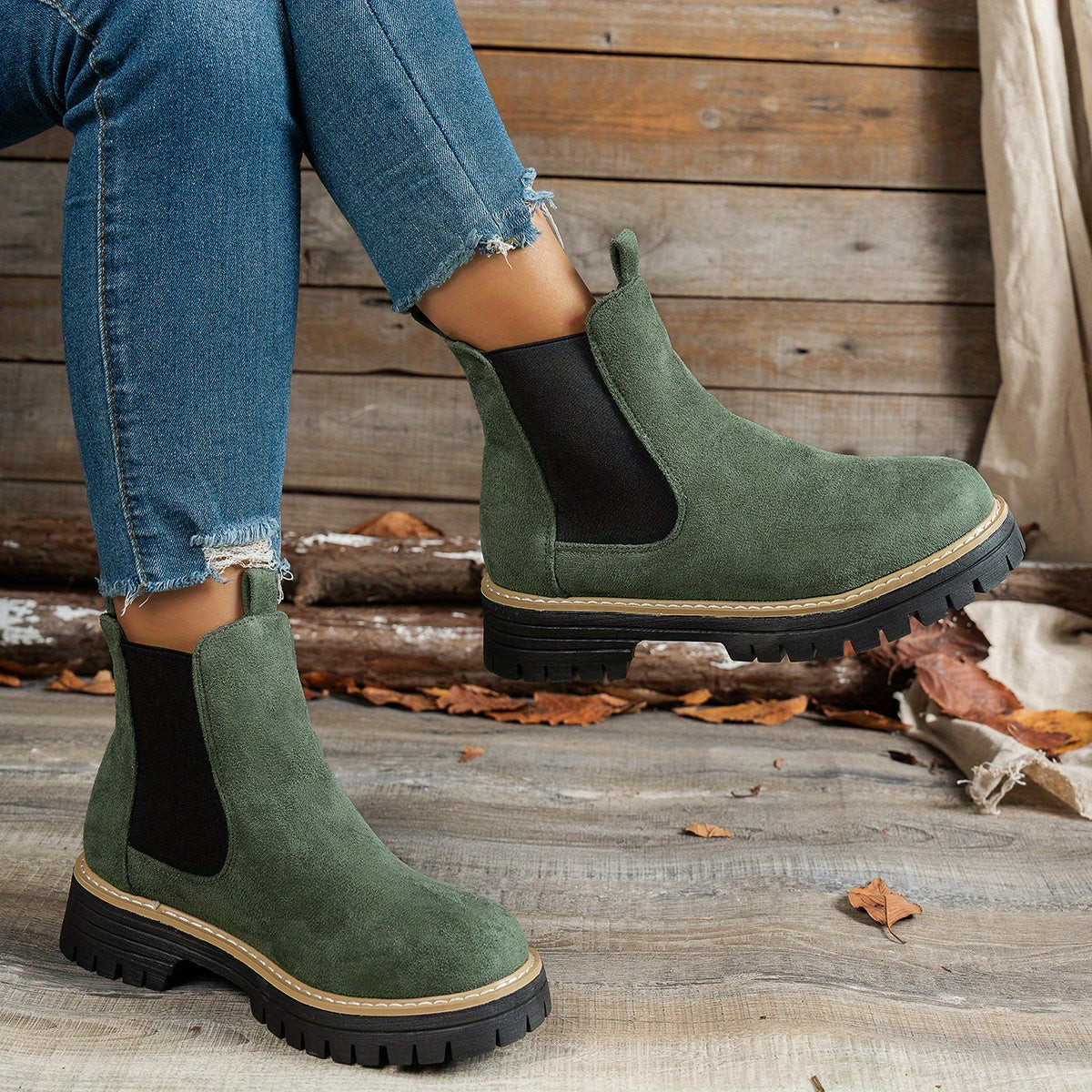 Marie - Bottines Chelsea Élégantes Daim Semelle Crantée