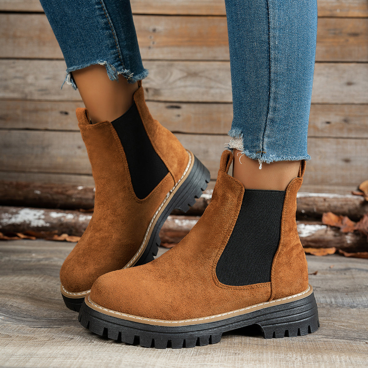 Marie - Bottines Chelsea Élégantes Daim Semelle Crantée
