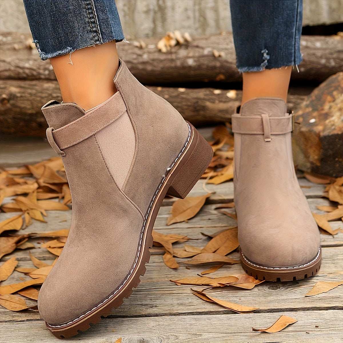 Véronique - Bottines Chelsea Élégantes en Daim
