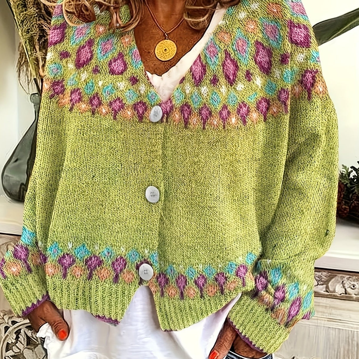Delphine - Cardigan Féminin Boutonné Brodé