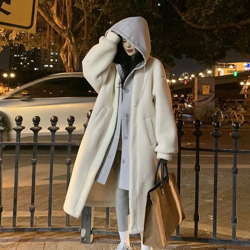 Christine - Manteau Chic Teddy à Capuche