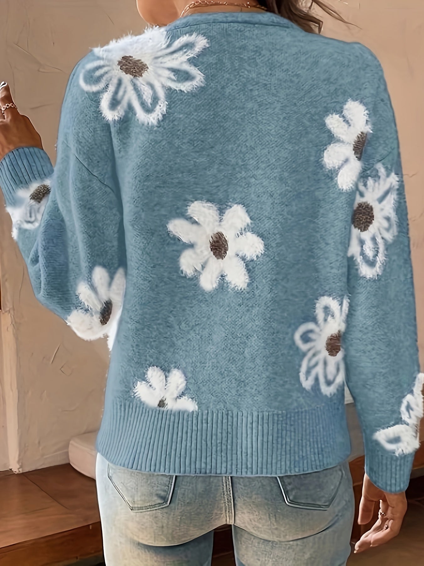 Sylvie - Gilet Féminin Fleuri Boutonné